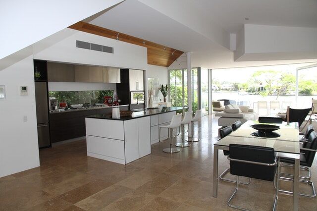 Marble vs Porcelain Flooring: Is One Better Than the Other?